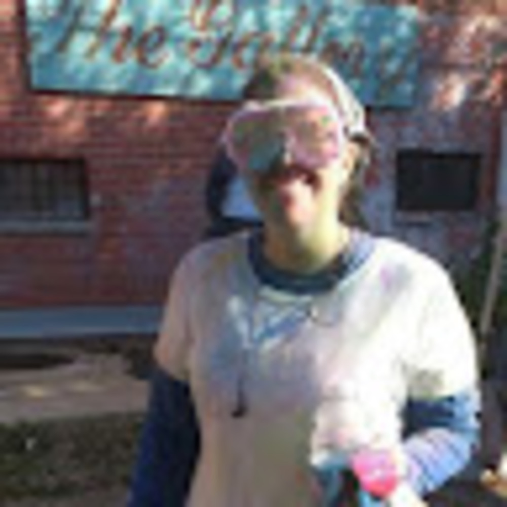 Meet your Posher, Stephanie
